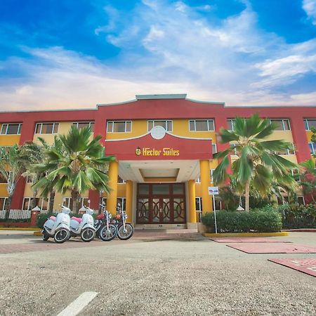 Hector Suites & Beach Hotel Curacao Esterno foto